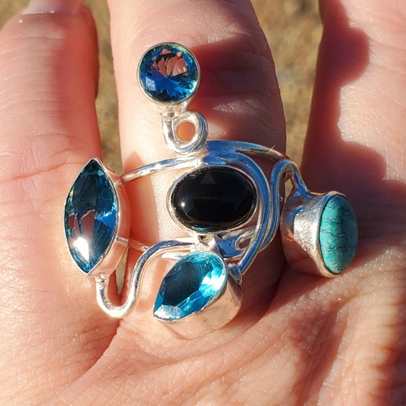 New Twisted Black Onyx, Turquoise and Blue Topaz Silver Ring. - Picture 3 of 12